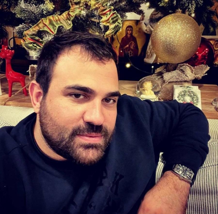 Ποιος Ντέμης;: Ο άντρας που έκλεψε την καρδιά της Δέσποινας Βανδή λίγους μήνες μετά το χωρισμό