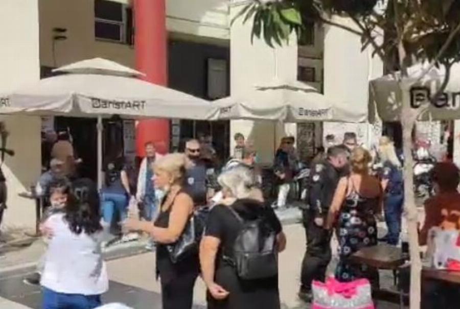 Επίθεση σε γυναίκα: Πατέρας επιτέθηκε στην γυναίκα του για να της πάρει το μωρό από την αγκαλιά