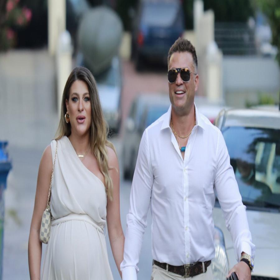 Η πρώτη φωτογραφία του Κώστας Σόμμερ αγκαλιά με το νεογέννητο παιδί του