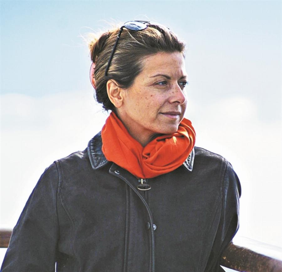 «Κάποιος σου λέει, ψιτ, εσύ που βρίσκεσαι στην ομάδα των ζωντανών, από δω παρακαλώ» – Η αποκάλυψη της Μάγια Τσόκλη για την μάχη με τον καρκίνο