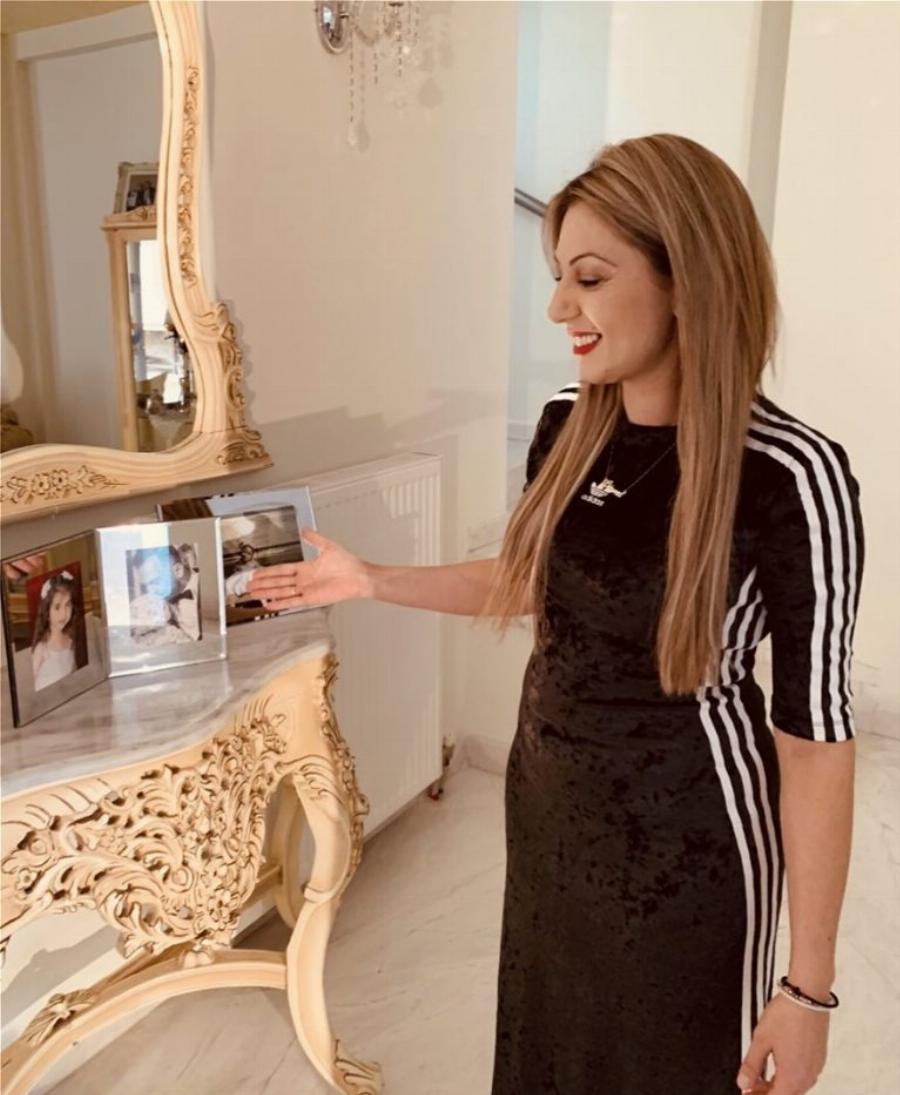 Ελληνίδα γιαγιά 33 ετών: «Μην παντρεύεστε νέες. Σπουδάστε, ζήστε, δουλέψτε»