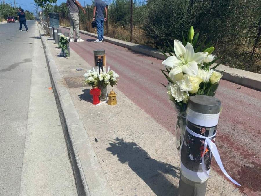 Ραγίζει και την πιο σκληρή καρδιά ο σπαραγμός της αδερφής του 20χρονου που έσβησε στην άσφαλτο