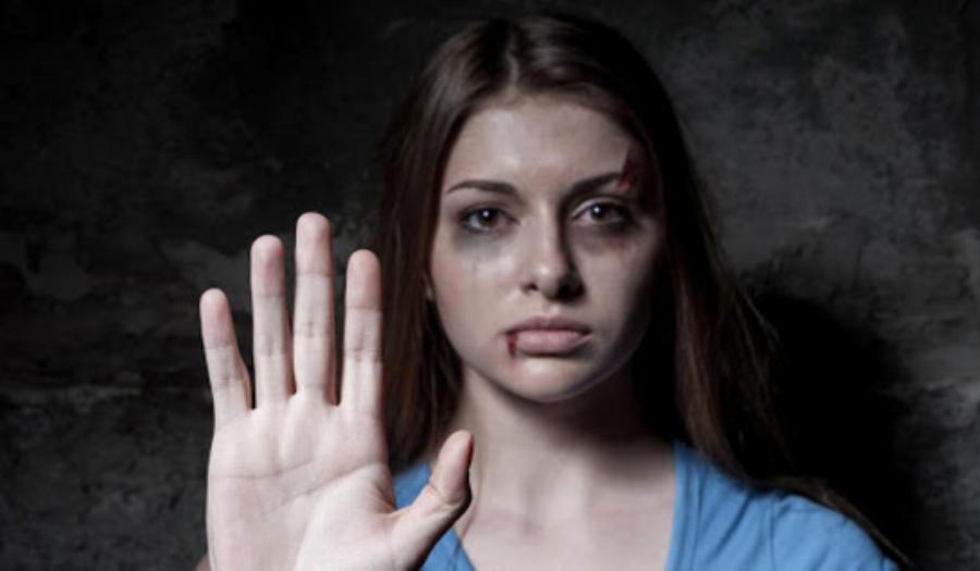 Είπα ή τώρα θα φύγω όρθια ή την επόμενη σε φέρετρο-αναγκάστηκα να εγκαταλείψω το νησί