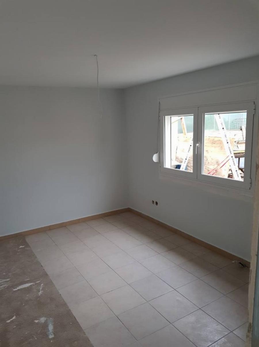 Η τρώγλη που έγινε παλατάκι: Ανακαινίστηκε το σπίτι της άπορης γιαγιάς με τα πέντε εγγόνια από την Κρήτη