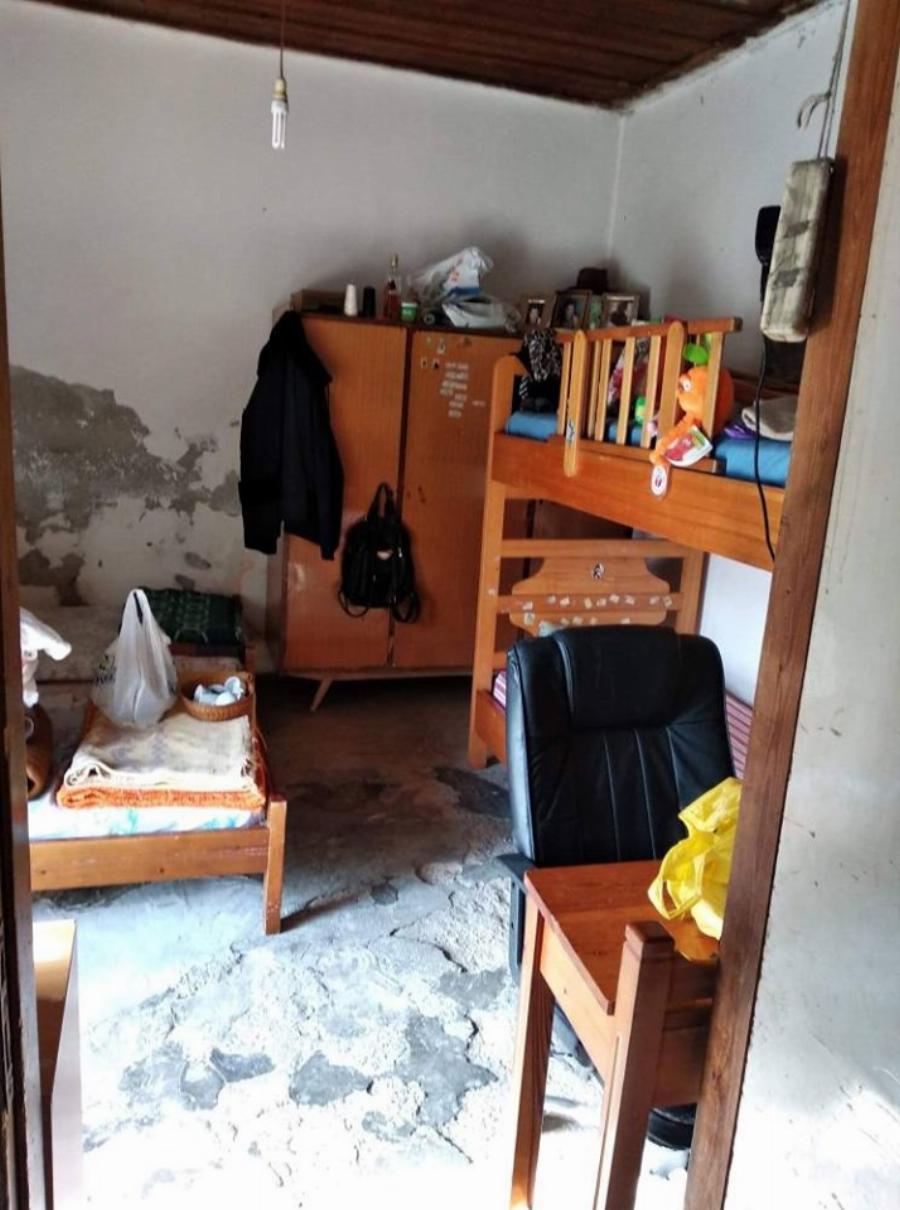 Η τρώγλη που έγινε παλατάκι: Ανακαινίστηκε το σπίτι της άπορης γιαγιάς με τα πέντε εγγόνια από την Κρήτη