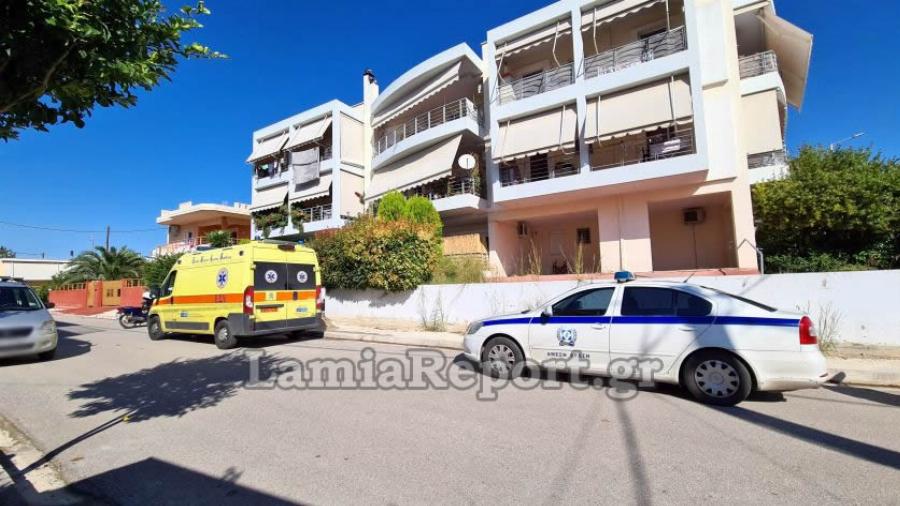 Συγκλονίζει Έλληνας αστυνομικός: Πήδηξε από διπλανό μπαλκόνι για να απεγκλωβίσει ηλικιωμένο