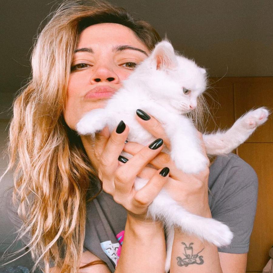 Έριξαν το Instagram αγκαλιά: Επιβεβαίωσαν τις φήμες για την σχέση τους Συνατσάκη και Στρατής