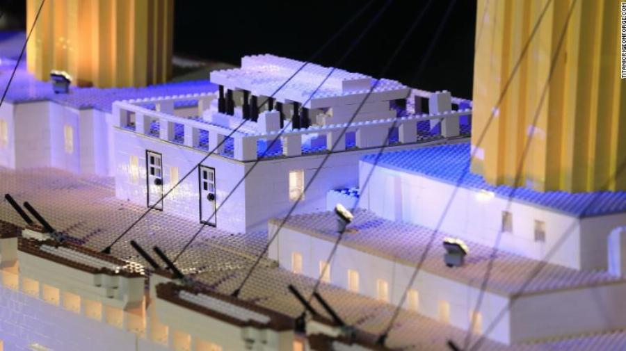 Αγόρι με αυτισμό έφτιαξε τον Τιτανικό με τουβλάκια Lego: Χρειάστηκαν πάνω από 700 ώρες εργασίας