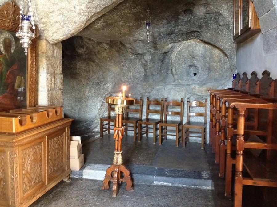 Ένα Μνημείο Παγκόσμιας Κληρονομιάς – Το Σπήλαιο της Αποκάλυψης