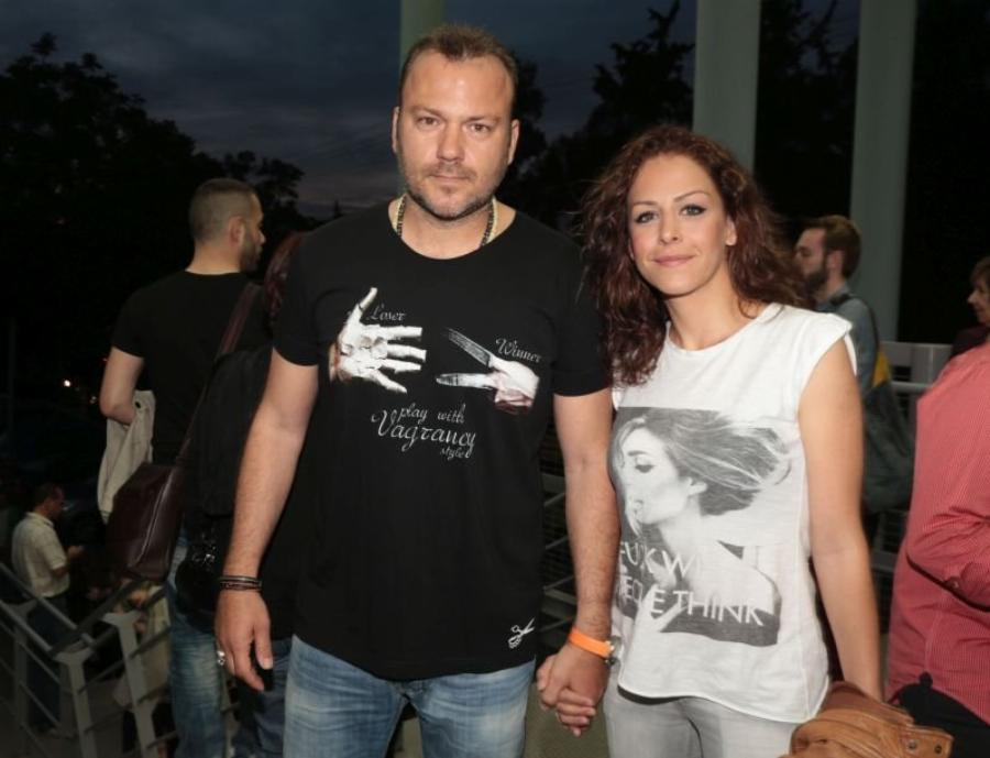 «Τα παιδιά μου ζουν στην Κέρκυρα με τη μητέρα τους και τον υπέροχο πατριό τους»: Συνέντευξη Τόνυ Δημητρίου