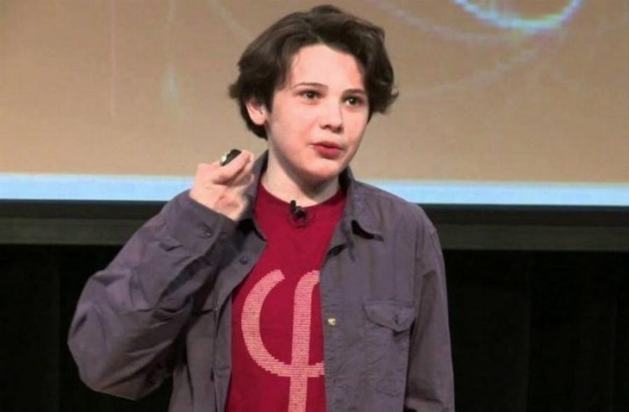 Διαγνώστηκε με Σύνδρομο Asperger πήρε μάστερ στη Κβαντική Φυσική