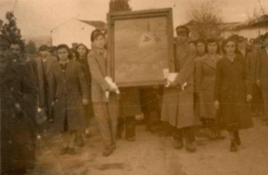 Μέγα το θαύμα της Παναγίας: Σταμάτησε τα τανκς των ναζί στον Ορχομενό