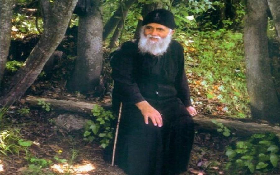 Άγιος Γέροντας Παΐσιος: Επισκέφθηκε την Αυστραλία για να βοηθήσει πνευματικά τους ομογενείς