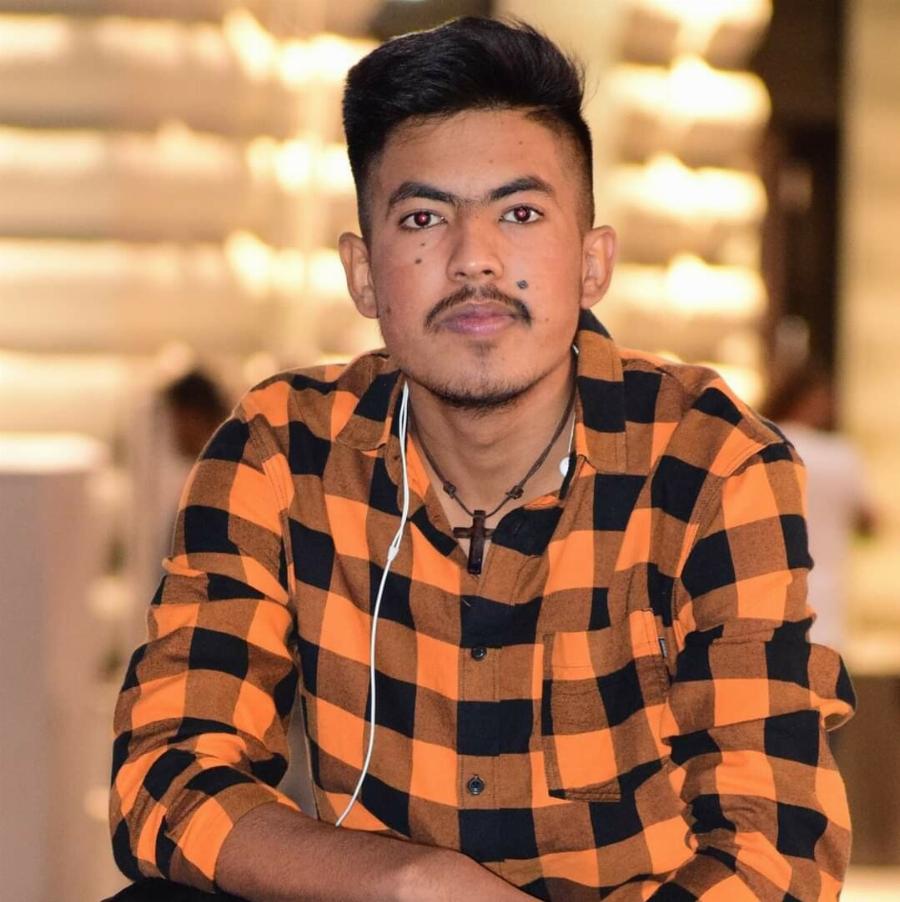 «Έχει φύγει το παιδί»: Ο νεαρός διανομέα Ανέες Μιρ που σκοτώθηκε στην Καλλιθέα