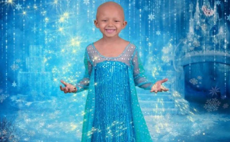 5χρονη με καρκίνο φωτογραφίζεται σαν πριγκίπισσα της Disney και στέλνει μήνυμα δύναμης