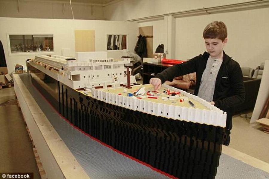 Αγόρι με αυτισμό έφτιαξε τον Τιτανικό με τουβλάκια Lego: Χρειάστηκαν πάνω από 700 ώρες εργασίας