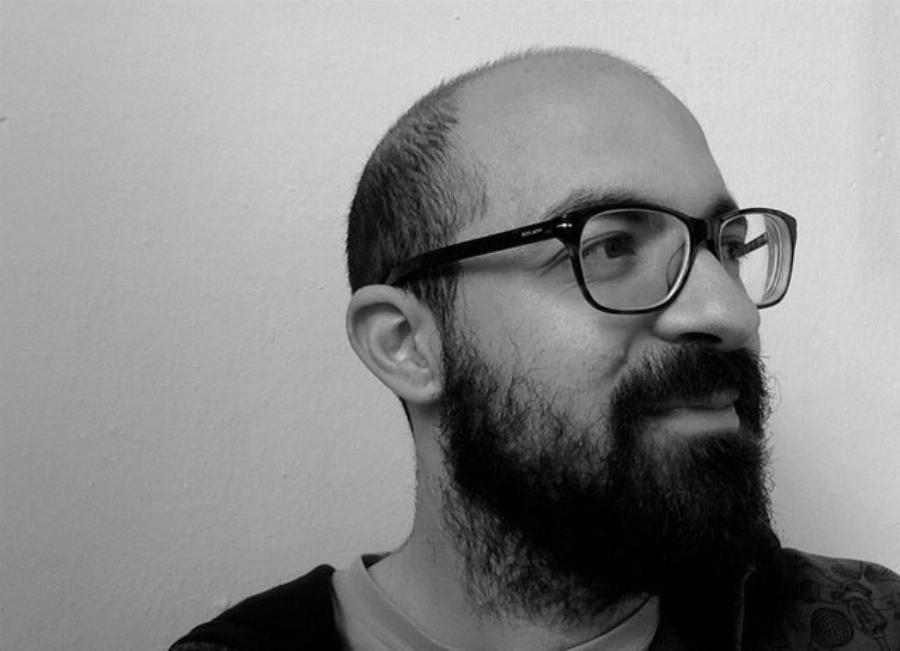 Ο νεαρός δάσκαλος που έφτιαξε ένα αλλιώτικο δημοτικό σχολείο στο Ρέθυμνο