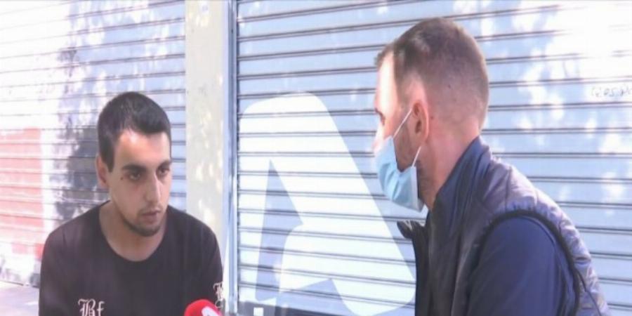 Συγκλονίζουν τα λόγια του αδελφού του μητροκτόνου στο Αιγάλεω: «Μας αγαπούσε η μάνα μας – Η αστυνομία δεν μας βοήθησε»