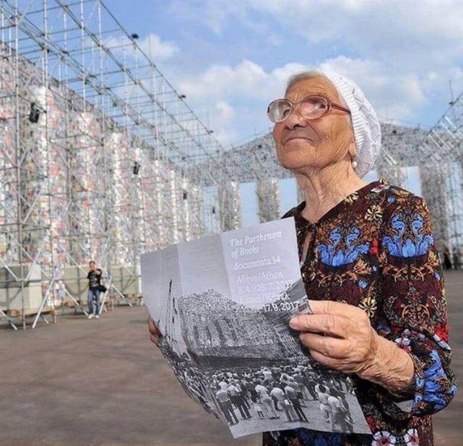90χρονη γιαγιά: Ταξίδευε μόνη της σε όλο τον κόσμο και μοιράζονταν τα πάντα στο Instagram