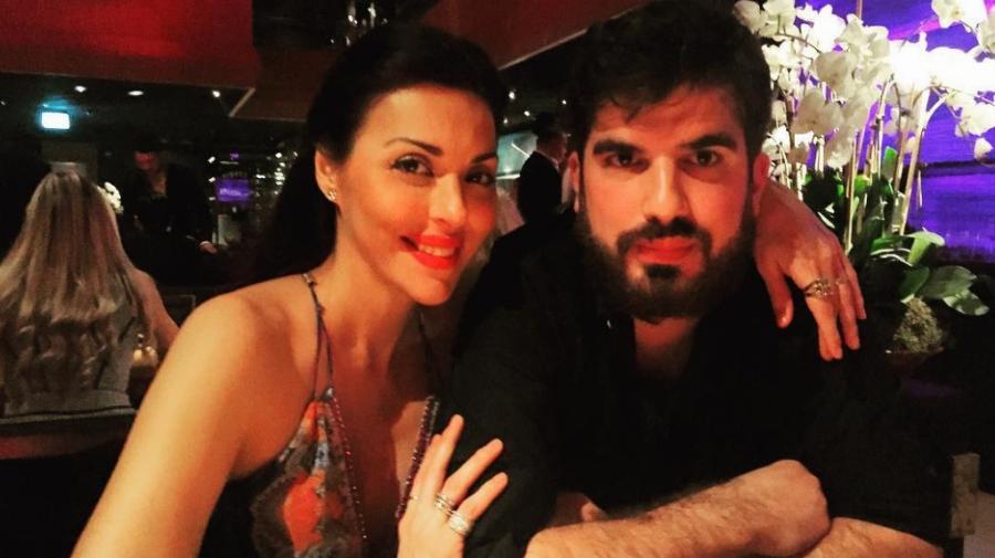 Έρωτας με διαφορά ηλικίας: 6 διάσημες Ελληνίδες που παντρεύτηκαν μικρότερους άντρες