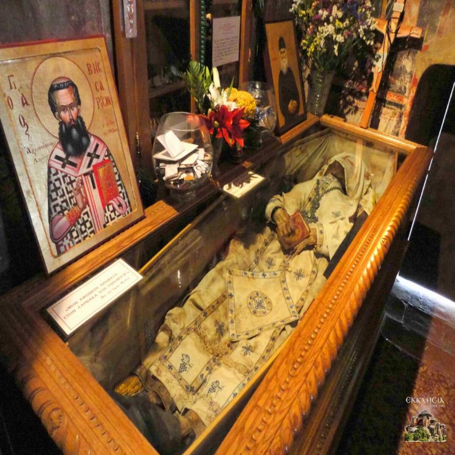 Σπουδαίο θαύμα: Άφθαρτο για χρόνια το σκήνωμα του Γέροντα Βησσαρίωνα Αγαθωνίτη