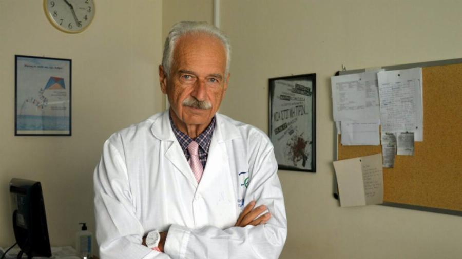 Αξιέπαινη παραδοχή Γουργουλιάνη για το μέγα σφάλμα με τα εμβόλια