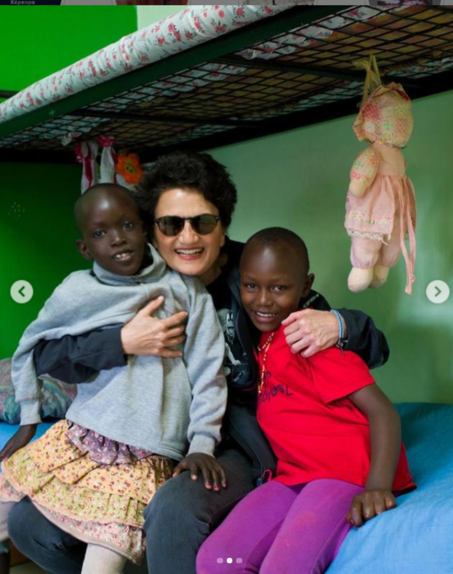 Η συγκινητική δημοσίευση της Άλκηστις Πρωτοψάλτη: «Υιοθέτησα ένα παιδί που μεγάλωνε στις φυλακές»