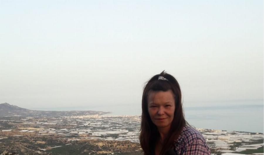Αυτή είναι η άτυχη 48χρονη που δολοφονήθηκε από το σύζυγό της στην Κρήτη – Την είχε απειλήσει πως θα τη δολοφονήσει