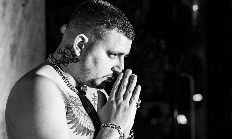 Ο άνθρωπος που διέρρευσε τη φωτογραφία του Mad Clip από το νεκροτομείο