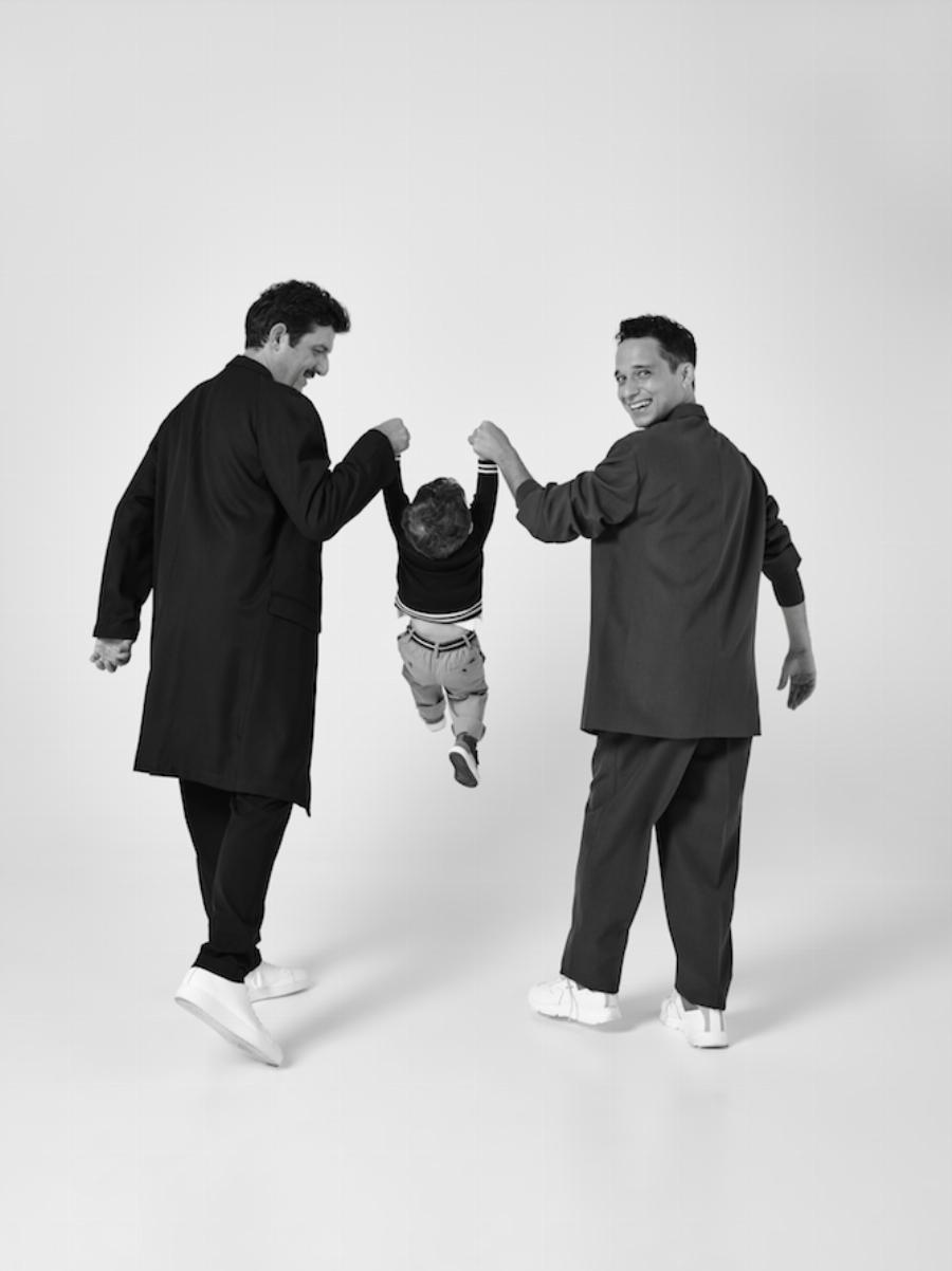 Παντρεύτηκαν Μιχάλης Οικονόμου και Γιώργος Μακρής