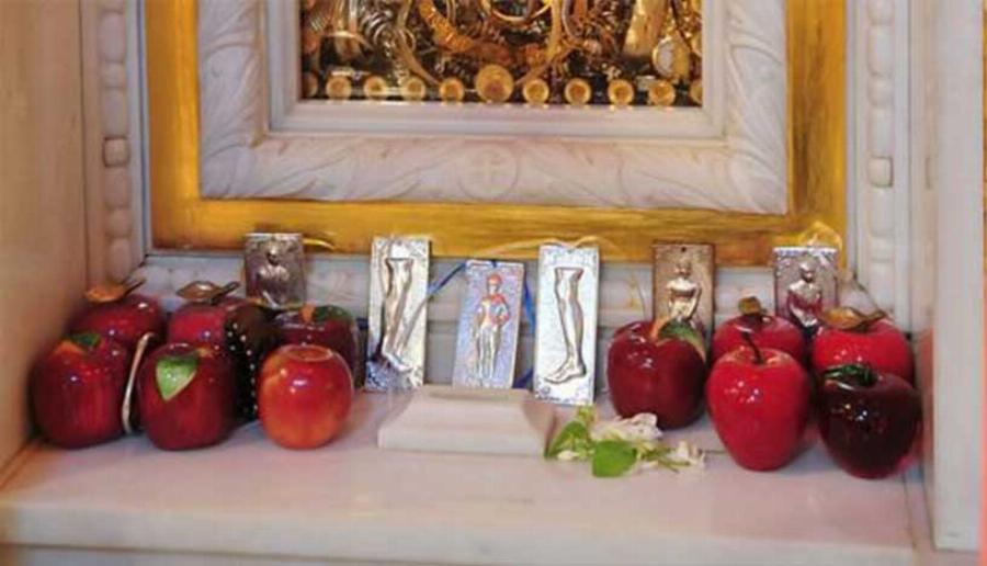 Aληθινή Ιστορία: Τα Μήλα της Αγίας Ειρήνης Χρυσοβαλάντου