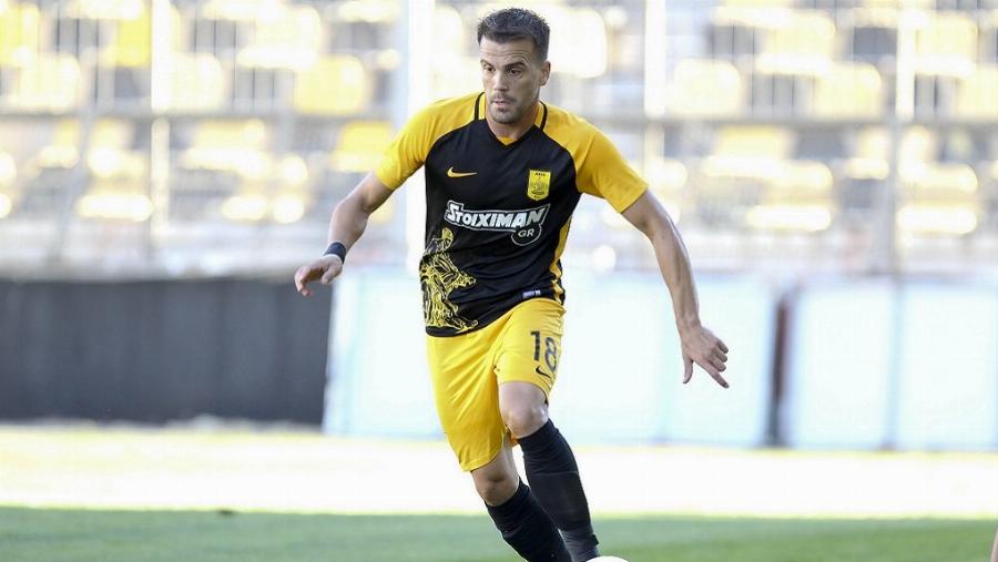 Ραγδαίες εξελίξεις με τον θάνατο του ποδοσφαιριστή Νίκου Τσουμάνη που βρέθηκε νεκρός στο αυτοκίνητό του