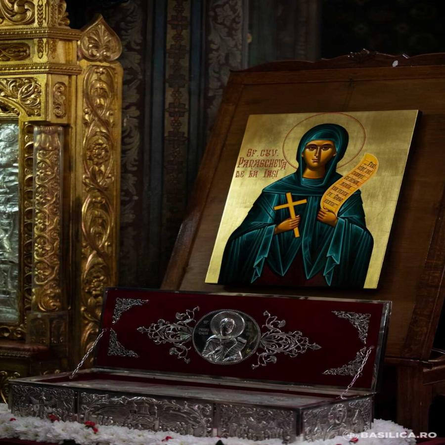 Ρουμανία: Πάνω από 50.000 πιστοί προσκυνούν την Αγία Παρασκευή την Επιβατινή