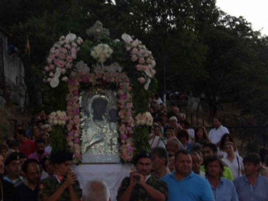 «Θα σας ξανασυναντήσω εκεί»: Τα λόγια της Παναγίας της Φανερωμένης σε προσκυνητές