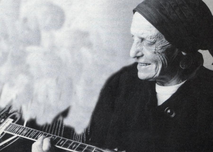 Μιά γυναίκα που έζησε με πάθος – Ευτυχία Παπαγιαννοπούλου