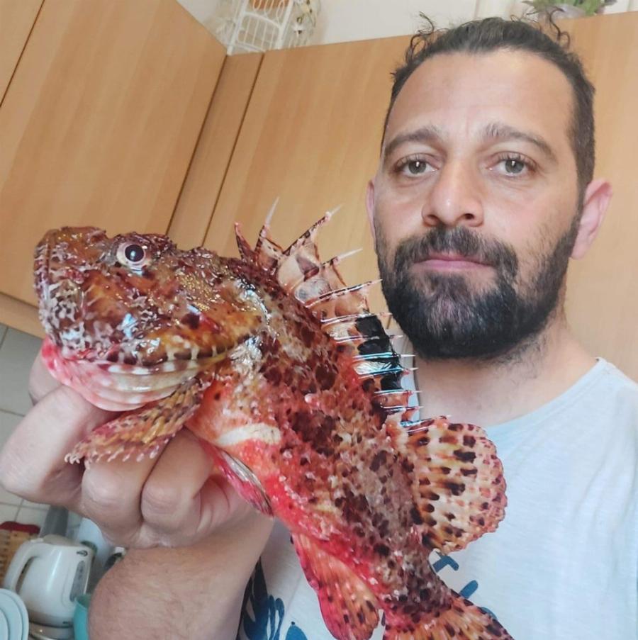 “Τον έβλεπαν να πεθαίνει”: Η στιγμή που ο ψαράς Χρήστος χάνει τη ζωή του μπροστά στα μάτια των φίλων του