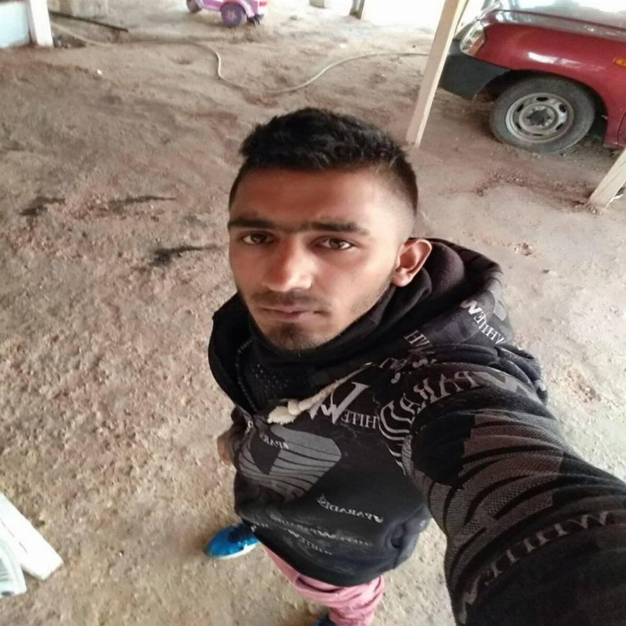 Εικόνες του 20χρονου Ρομά που έπεσε νεκρός μετά τη συμπλοκή στο Πέραμα