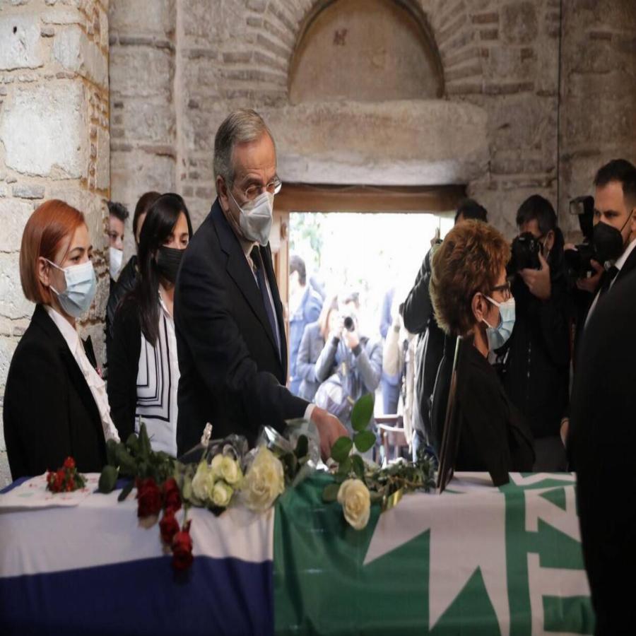 Σήμερα είναι μια βαριά μέρα για όποιον καταλαβαίνει – «Έσπασε» ο Σαμαράς για την Φώφη Γεννηματά