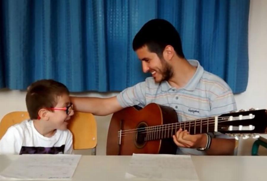 Ένας δάσκαλος υπόδειγμα από τη Ρόδο