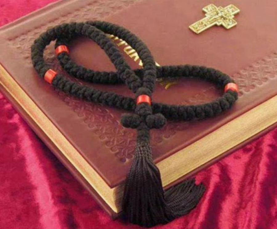 Η προσευχή που πρέπει να λέμε όταν μας εμφανιστεί ή ενοχλεί ο διάβολος