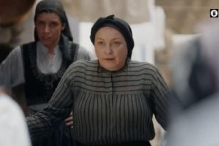 «Υπόκλιση» στο twitter για την Ρένια Λουιζίδου – Εκπλήσσει η σειρά της ΕΡΤ, «Βαρδιάνος στα σπόρκα»