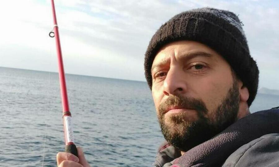 Τραγωδία δίχως τέλος: Έγκυος στο τρίτο τους παιδί η γυναίκα του 35χρονου Χρήστου που πνίγηκε στο ψάρεμα