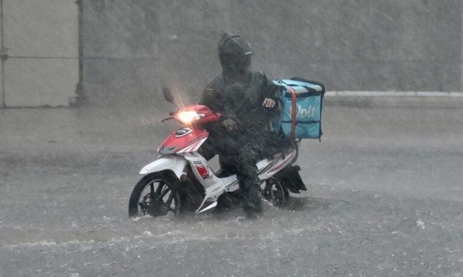 Εικόνα ντροπής από την κακοκαιρία «Μπάλλος»: “Εδώ κάτι έχει γίνει λάθος…”