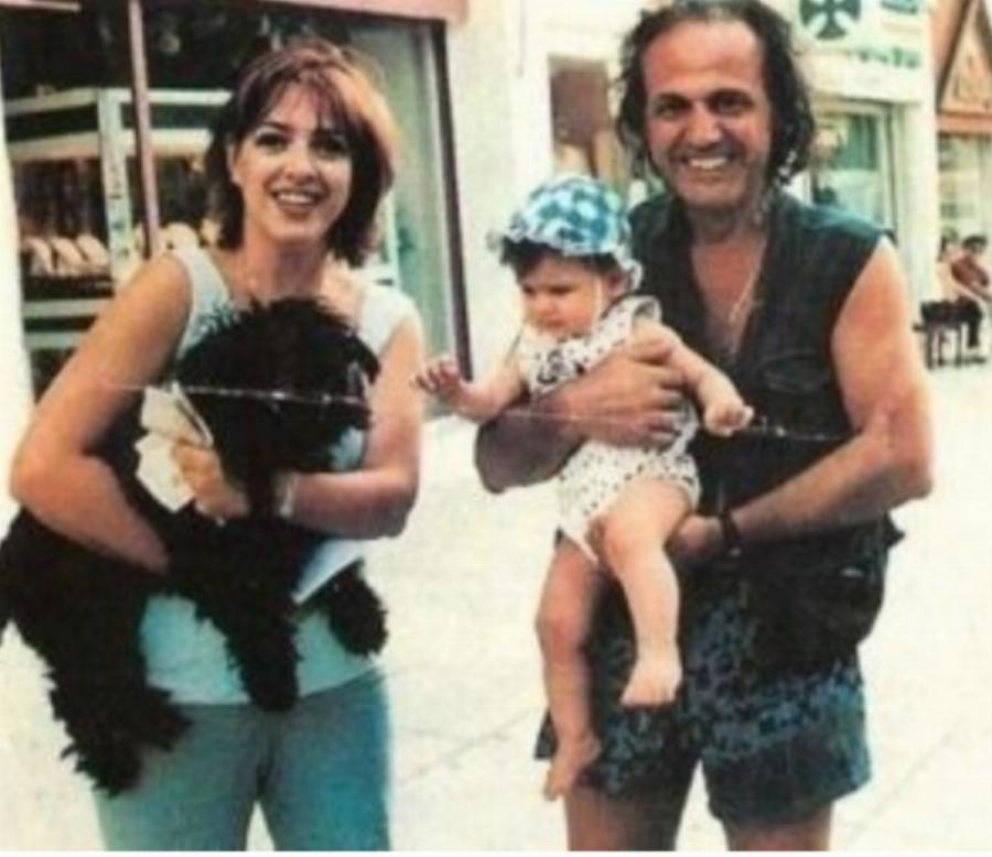 Βασίλης Παπακωνσταντίνου: Ο κεραυνοβόλος έρωτας με την Ελένη Ράντου, η μάχη με την κατάθλιψη το απωθημένο και ο θάνατος