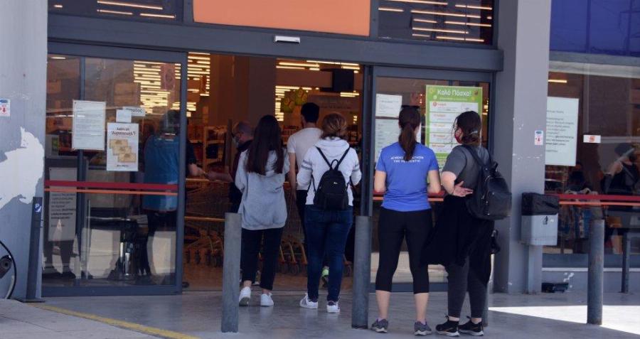 Όλα τα νέα μέτρα στα σούπερ μάρκετ από σήμερα: Οι νέες αλλαγές σε κρεοπωλεία, φούρνους, μίνι μάρκετ