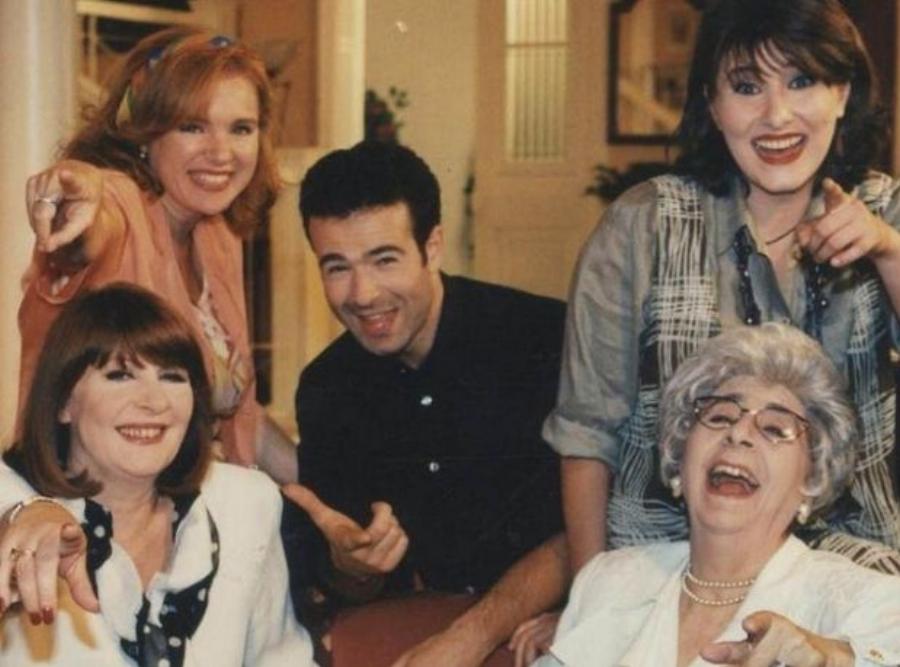 «Καβαλημένος και ωραιοπαθής. Μπήκε στο Ντόλτσε Βίτα με μέσο»: Τα αιχμηρά βέλη της Άννας Παναγιωτοπούλου για τον Θανάση Ευθυμιάδη