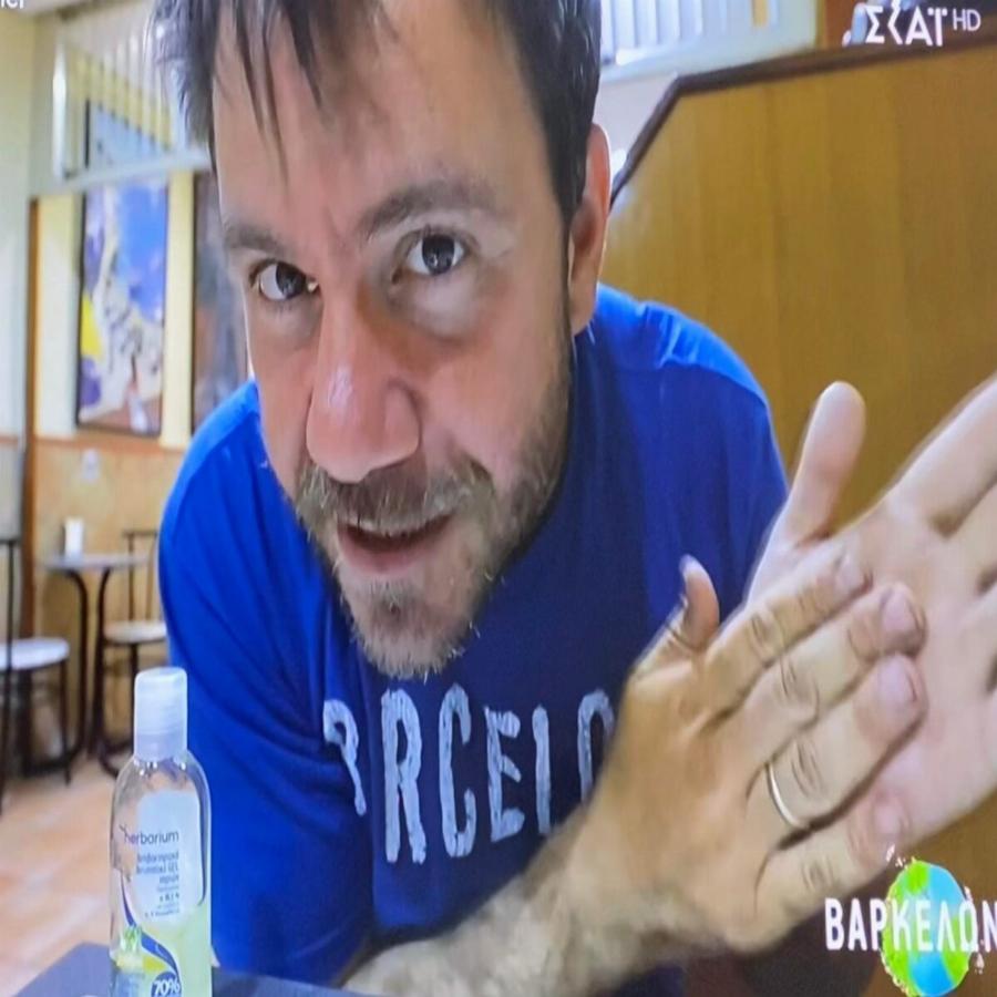 «Τι είναι αυτά ρε; Ευτύχη πλύσου. Η μάκα είναι στα νύχια»: Άγριο κράξιμο στον Ευτύχη Μπλέτσα