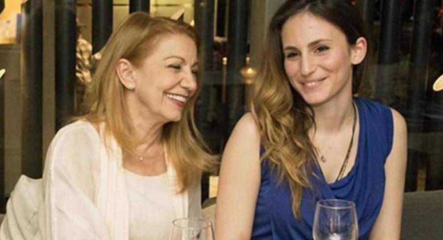 Συγκλονίζει η Πέμη Ζούνη για την περιπέτεια υγείας της κόρης της
