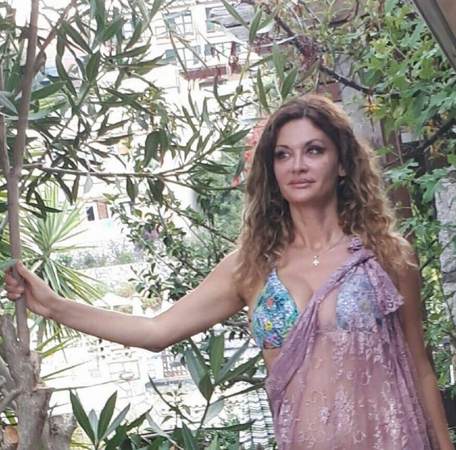 Χαλάνδρι έγκλημα: «Είχε βάλει πιστόλι και στο κεφάλι της Μελίνας» – Όσα αποκάλυψε η σύζυγος του γιατρού