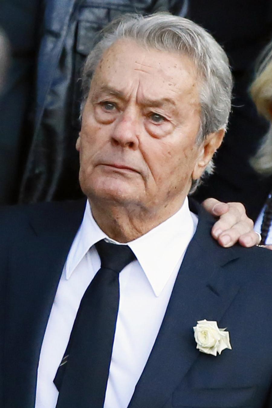 Αλεν Ντελόν: «Ξερνάω με αυτόν τον κόσμο, φεύγω χωρίς λύπη»